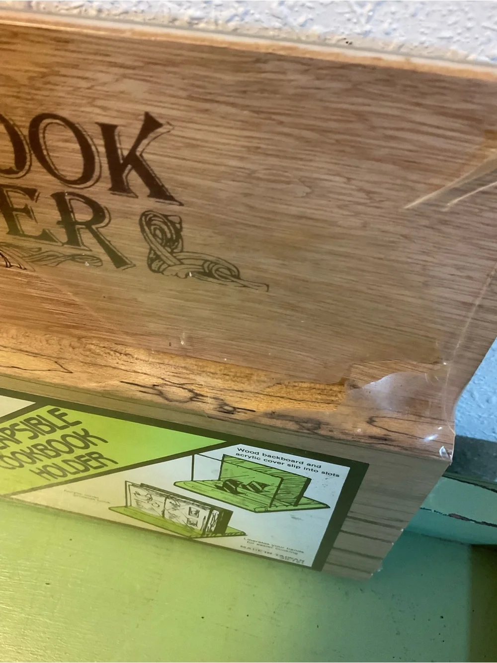Vintage NOS cookbook stand (adjustable with wood base) and acrylic splash guard